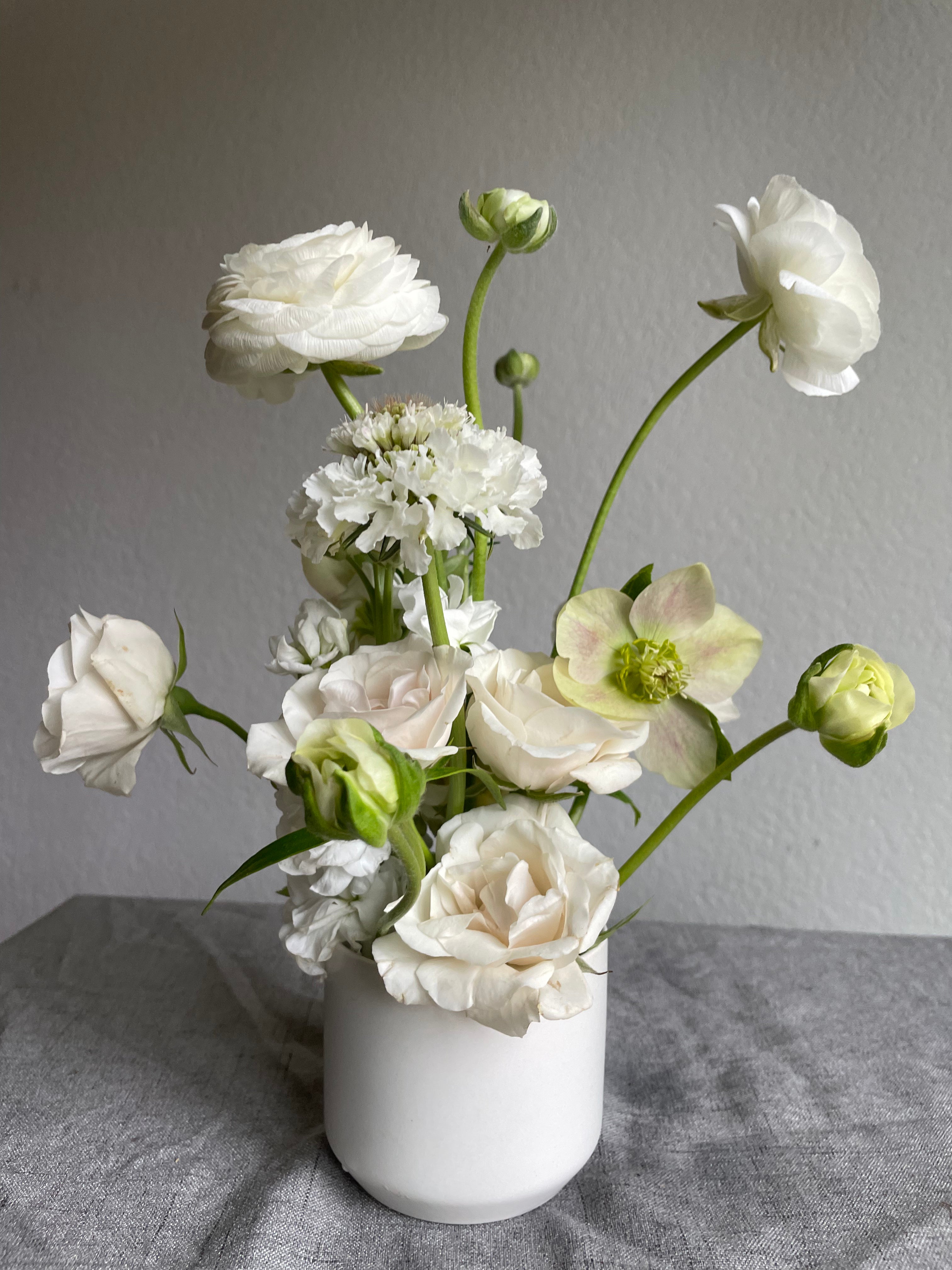 white and green centerpiece