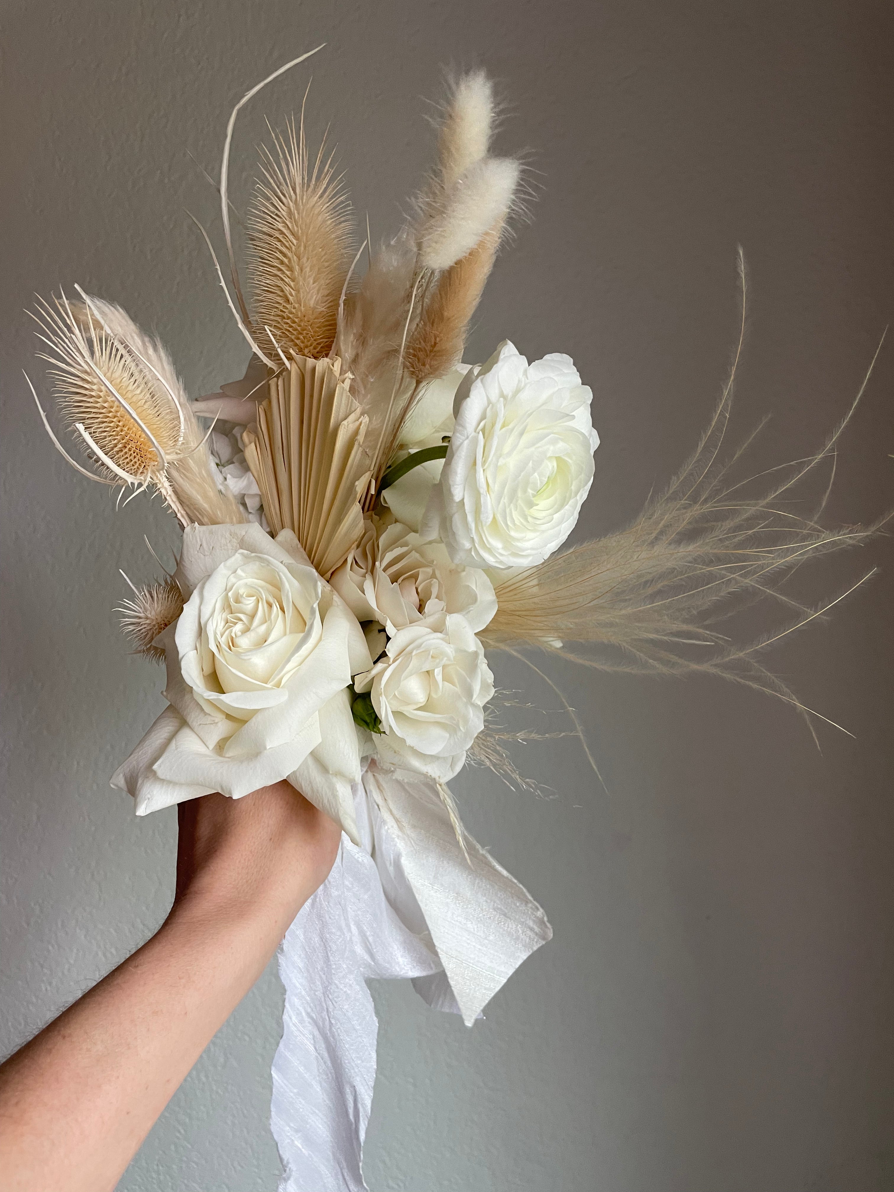 natural modern boho bridesmaid bouquet
